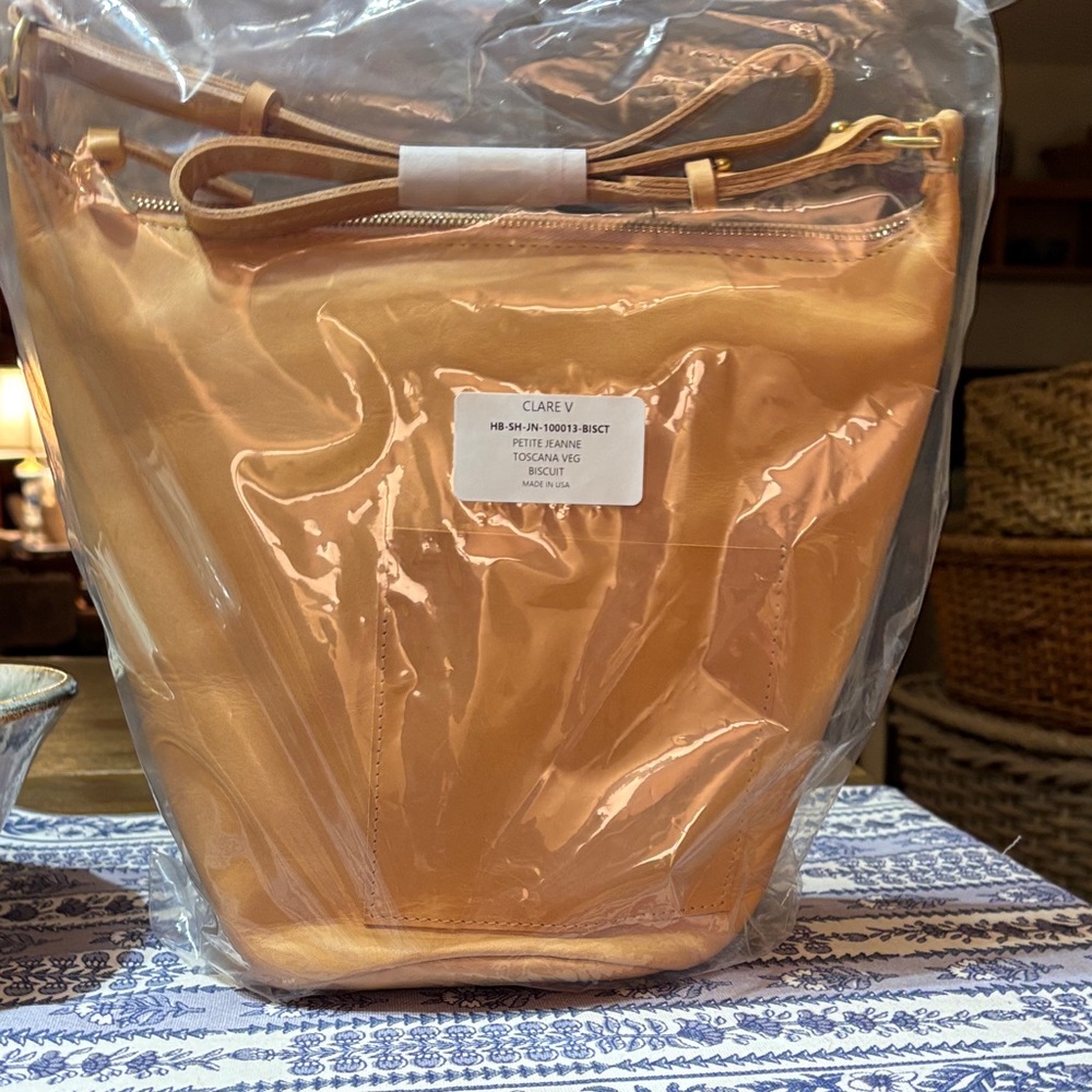 NWT Clare V Camel Petit Jeanne